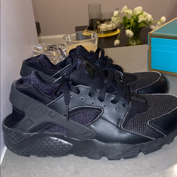 Huaraches - Picture 2 of 6